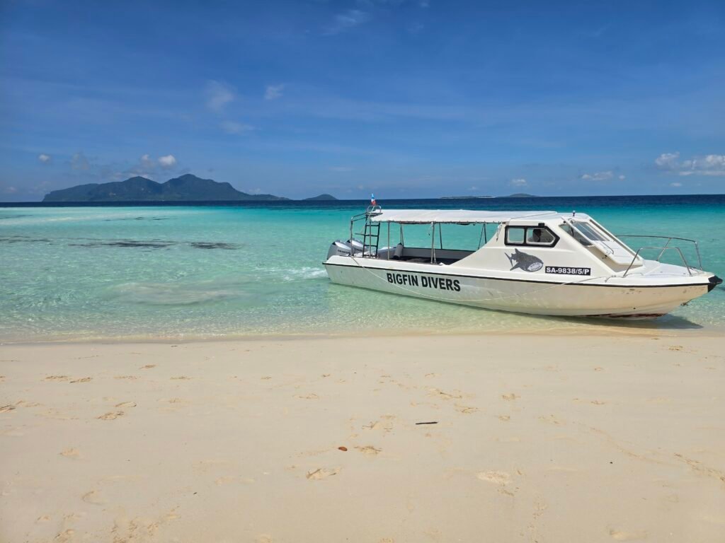 Bigfin divers boat at Sibuan Island, Semporna diving in Tun Sakaran Marine park